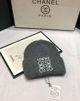 Loewe women's warm hat