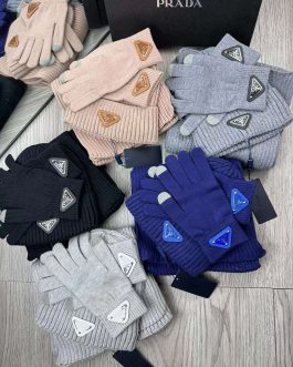 Prada set scarf hat gloves