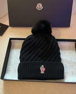 Moncler damska czapka