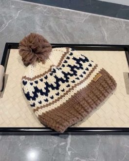 Burberry women's hat