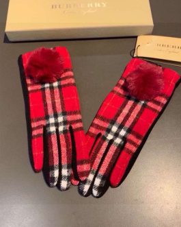 Burberry women's gloves