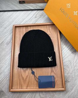 LOuis Vuitton women's hat