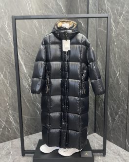 Kurtka puchowa płaszcz zimowy Moncler