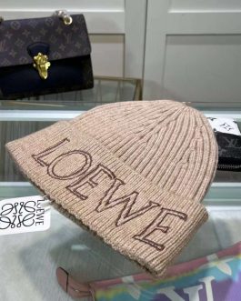 Женская шляпа Loewe