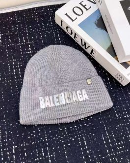 Balenciaga damska czapka