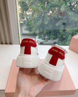 MIU MIU Sneakersy, trampki, tenisówki, buty, skora