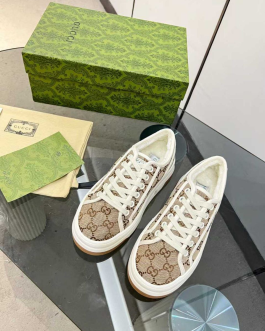 Gucci Sneakers, sneakers, trainers, shoes, score