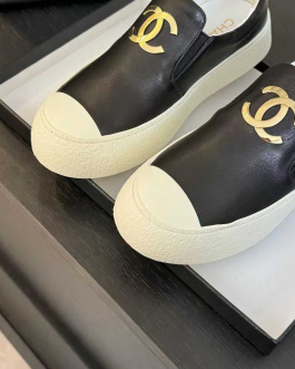 Chanel Sneakersy, trampki, tenisówki, buty, skora