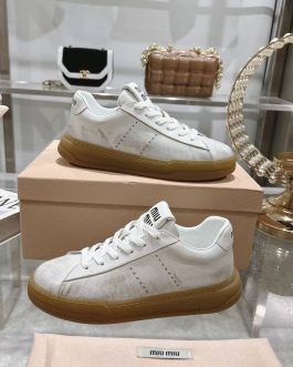 MIU MIU Sneakersy, trampki, tenisówki, buty, skora