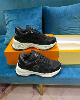 Louis Vuitton Sneakers, sneakers, trainers, shoes, score