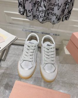 MIU MIU Sneakersy, trampki, tenisówki, buty, skora