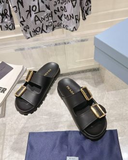 Prada Buty, sandals flip -flops, score