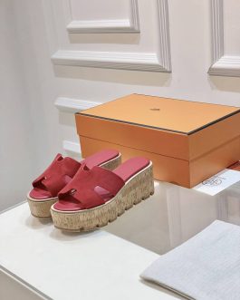 Hermes Buty, sandaly klapki, skora