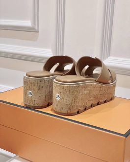 Hermes Buty, Sandale flip -flops, Scor