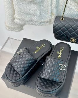 Chanel Buty, sandaly klapki, skora