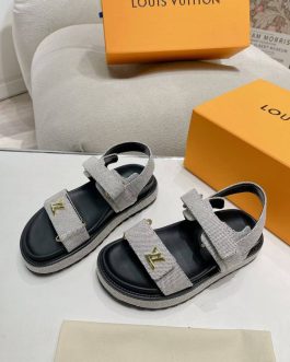 Louis Vuitton Buty, sandaly klapki, skora