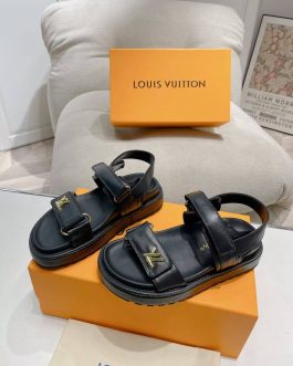 Louis Vuitton Buty, sandaly klapki, skora