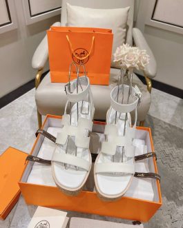 Hermes Buty, Sandale flip -flops, Scor