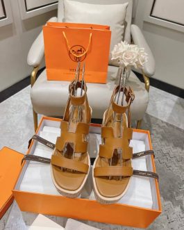 Hermes Buty, Sandale flip -flops, Scor