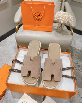 Hermes Buty, Sandale flip -flops, Scor