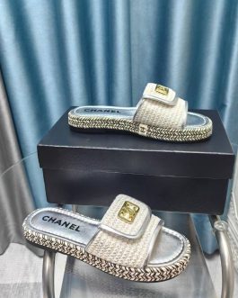 Chanel Buty, sandals flip -flops, score