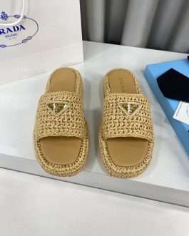 Prada Buty, sandals flip -flops, score