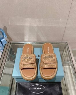 Prada Buty, Sandale flip -flops, Scor