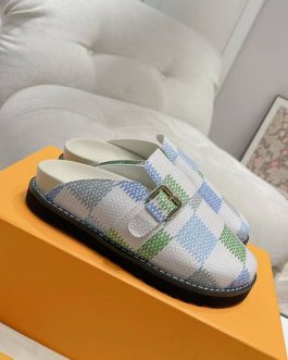 Louis Vuitton Buty, sandály převracejí, skóre