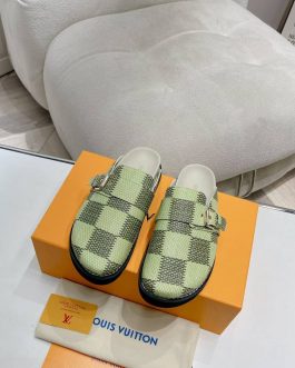 Louis Vuitton Buty, sandály převracejí, skóre