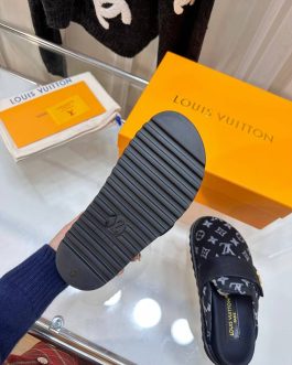 Louis Vuitton Buty, sandály převracejí, skóre