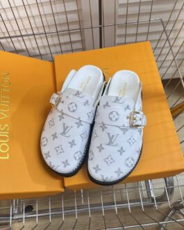 Louis Vuitton Buty, sandály převracejí, skóre