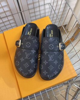 Louis Vuitton Buty, sandaly klapki, skora