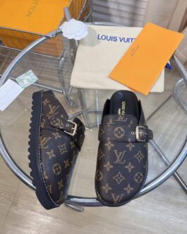 Louis Vuitton Buty, sandaly klapki, skora