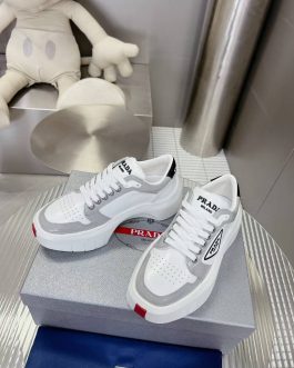 Prada Sneakersy, trampki, tenisówki, buty, skora