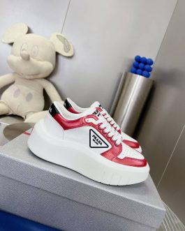 Prada Sneakersy, trampki, tenisówki, buty, skora