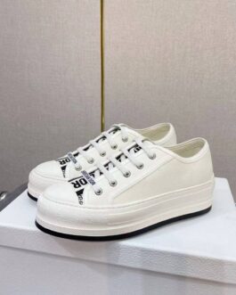 Dior Sneakers, sneakers, trainers, shoes, score