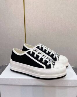 Dior Sneakers, sneakers, trainers, shoes, score