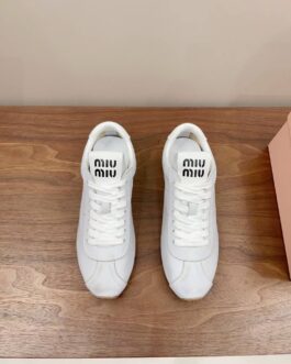 Miu miu Sneakersy, trampki, tenisówki, buty, skora