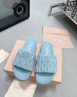 Miu miu shoes, sandals flip -flops, score