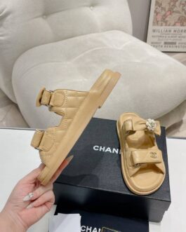 Chanel Buty, sandaly klapki, skora