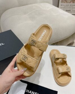 Chanel Buty, sandals flip -flops, score