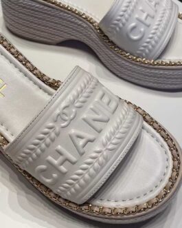 Chanel Buty, sandals flip -flops, score