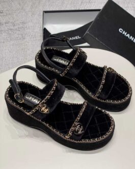 Chanel Buty, sandals flip -flops, score