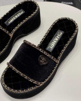 Chanel Buty, sandals flip -flops, score