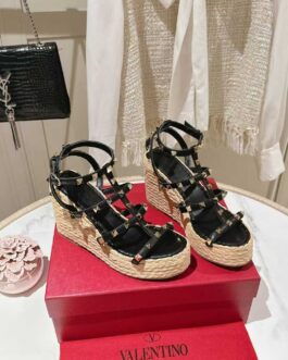 Valentino Buty, Sandale flip -flops, Scor