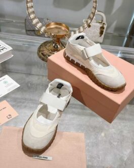 Miu miu shoes, sandals flip -flops, score