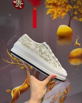 Dior Sneakers, sneakers, trainers, shoes, score