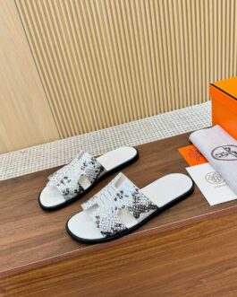 Hermes Buty, Sandale flip -flops, Scor