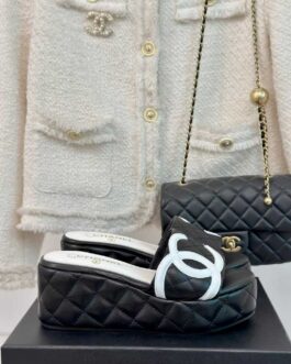 Chanel Buty, Sandale flip -flops, Scor