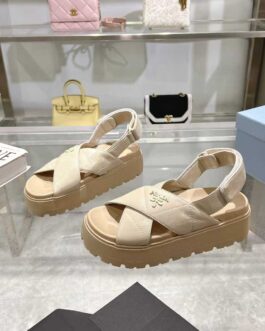 Prada Buty, Sandale flip -flops, Scor